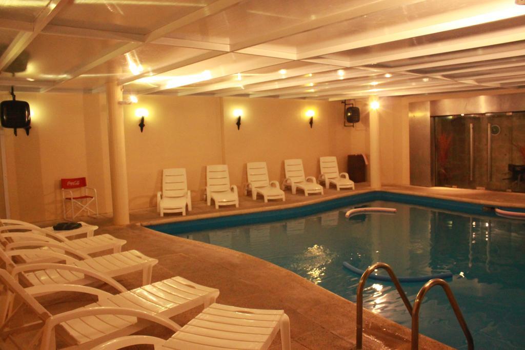 Howard Johnson By Wyndham San Pedro Zewnętrze zdjęcie